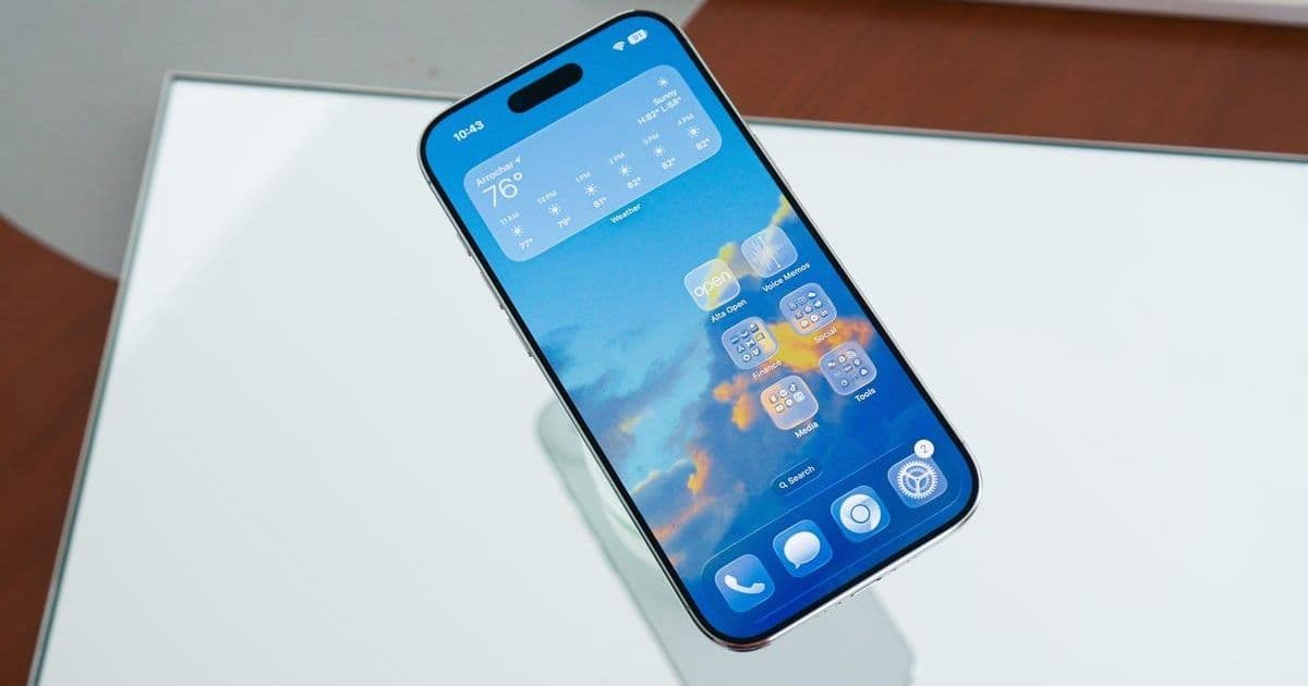 iPhone Air Review: How Apple's Ultra-Thin Design Redefines Portability at a Cost