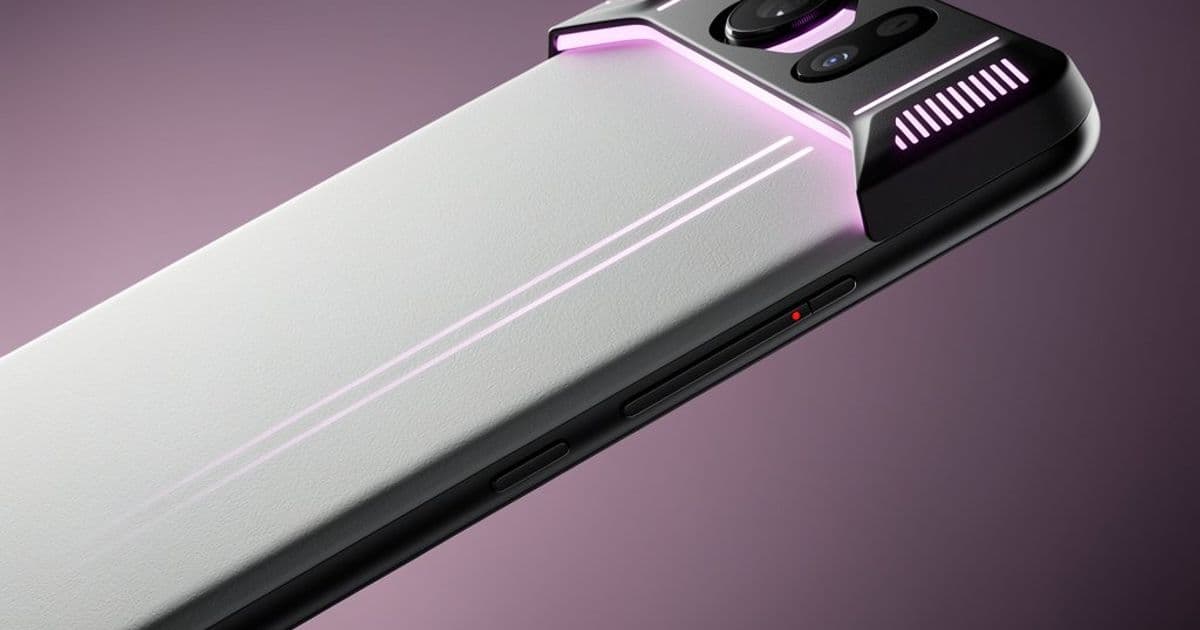 iQOO 15 Ultra's 600Hz Shoulder Triggers Aim to Replace Physical Buttons for Mobile Gamers