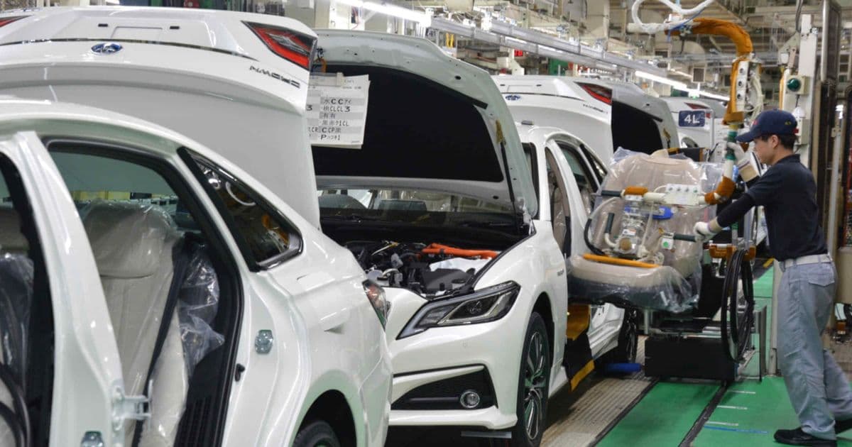 Japanese Automakers Face Profit Halving as Iran Conflict Raises Costs