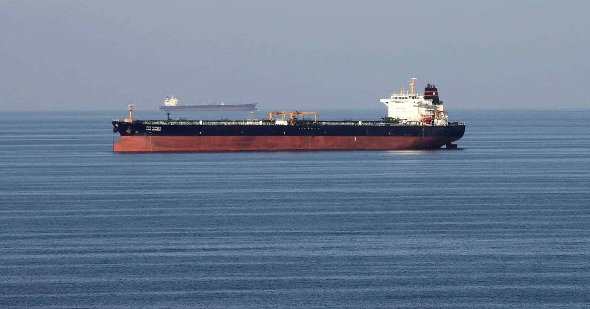 Japan Shipping Group Reports Strait of Hormuz Closure Amid Iran Tensions