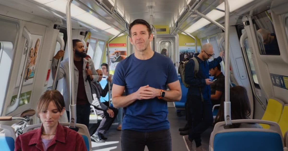 Apple Could Adopt Microsoft's Voluntary Buyout Strategy to Address Senior Employee Stagnation