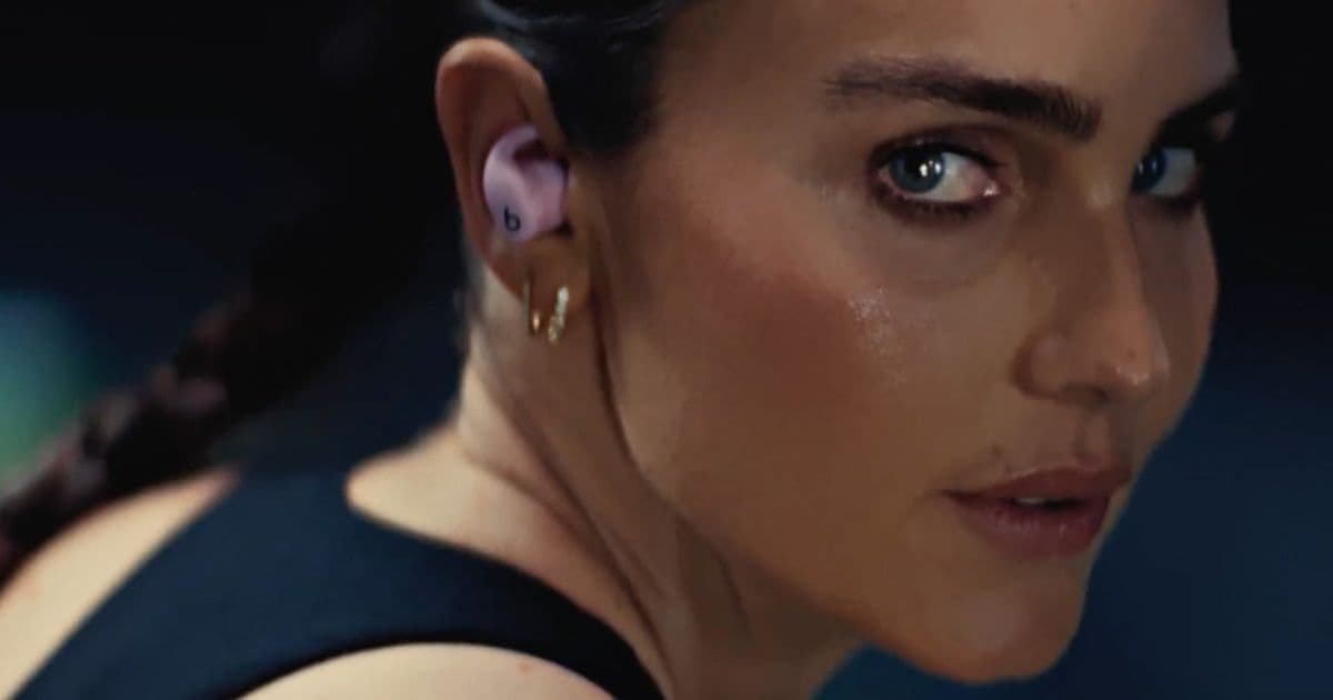 Kirsty Godso's Powerbeats Fit Campaign: Beats' Strategic Push into Performance Fitness