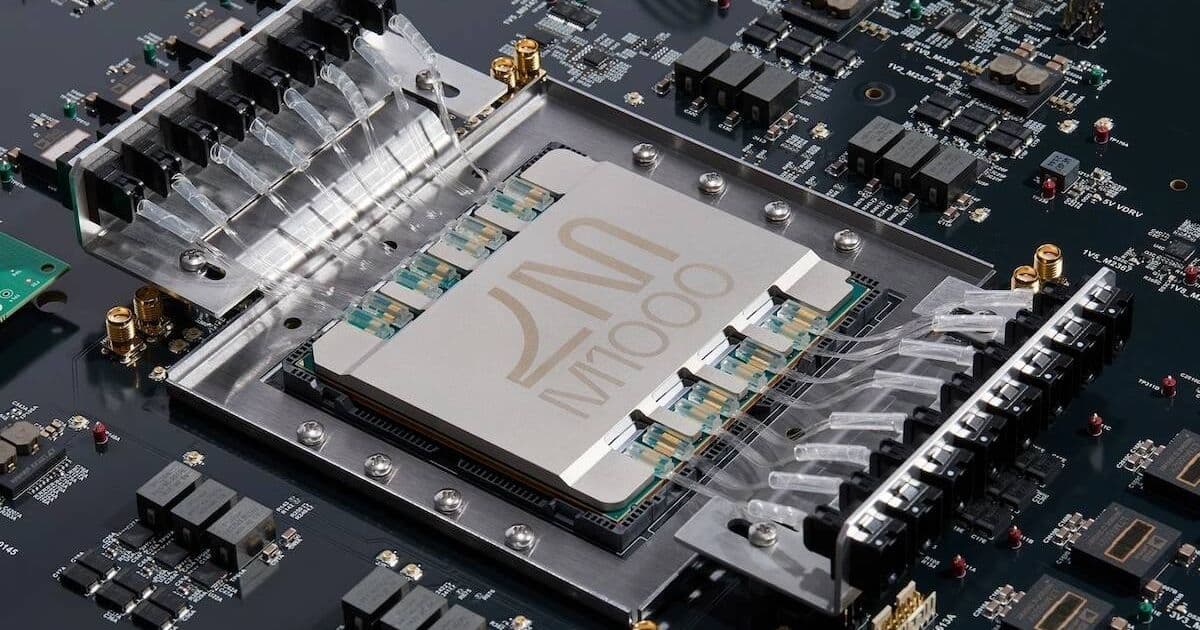 Lightmatter's new photonics tech promises to slash datacenter fiber costs by half