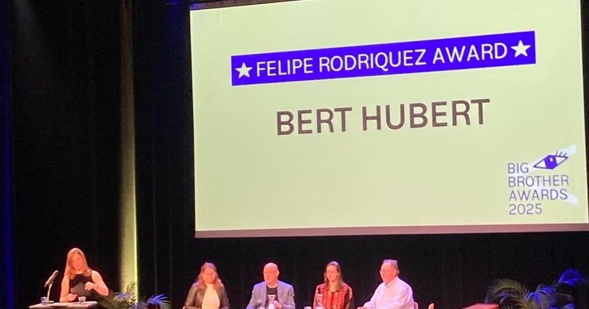 Digital Autonomy, Political Engagement, and the American Cloud: A Week in Review