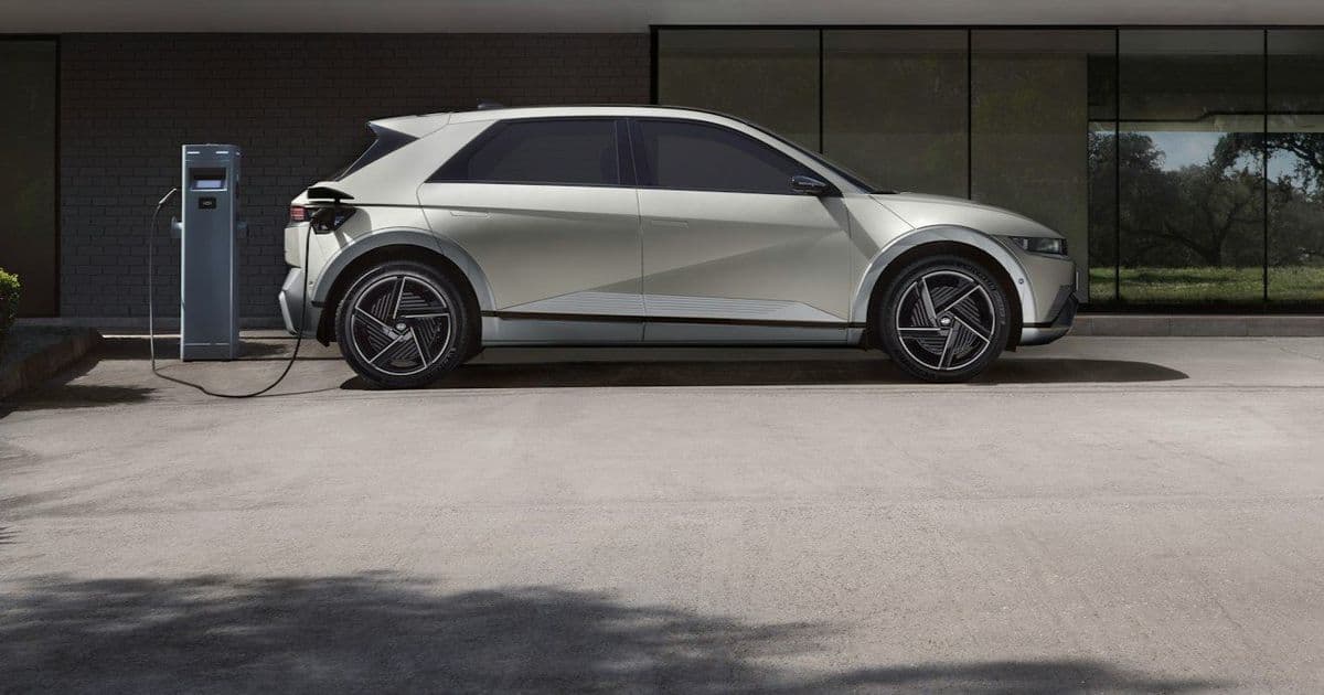 Long-range fast-charging EVs: New battery fully charges in 15 mins at 1,747.6 W/kg