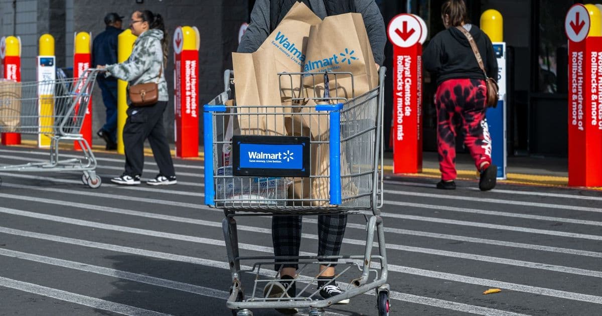 Lucky Scavenger Scores $1,300 Worth of SSDs for $210 in Walmart Clearance Aisle