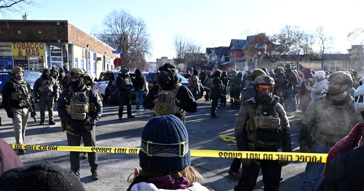 Federal Agents Fatally Shoot Man in South Minneapolis Confrontation