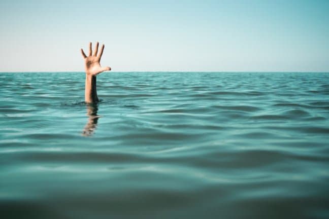 HR Leaders Urged to Drive AI Adoption as Managers Lead but Staff Lag Behind