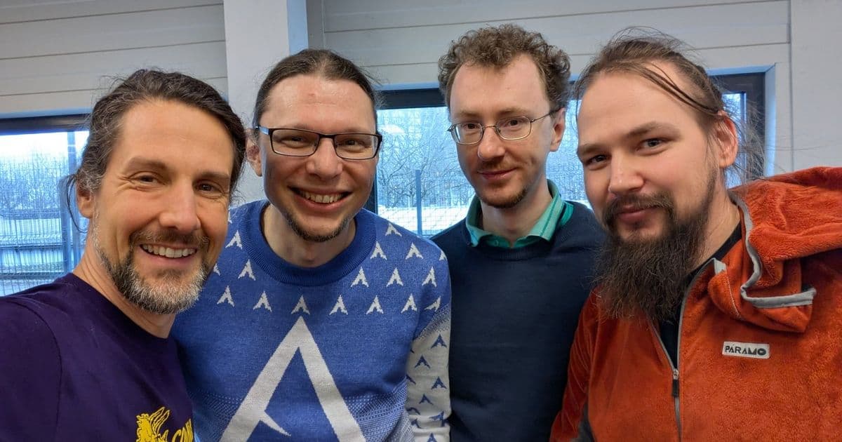 ArchWiki: The Unsung Hero of Free Software Documentation