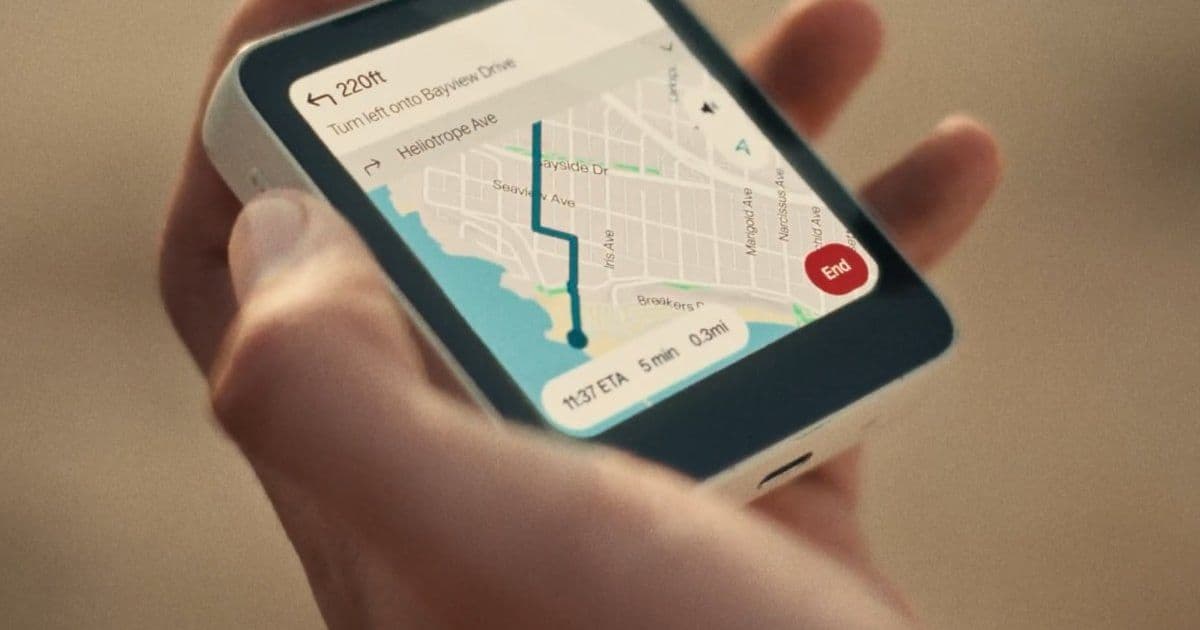 Meadow Phone: A 3-Inch Distraction-Free Device for the Digital Minimalist