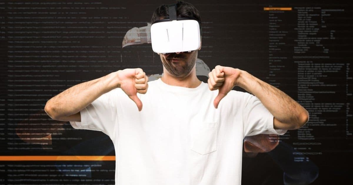 Neal Stephenson Declares VR Goggles Dead, Metaverse Dream Fizzles