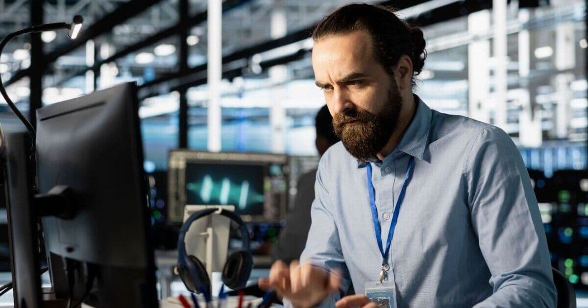 Microsoft’s May 2026 Update Triggers Domain‑Controller Failures on 15‑Character Hostnames
