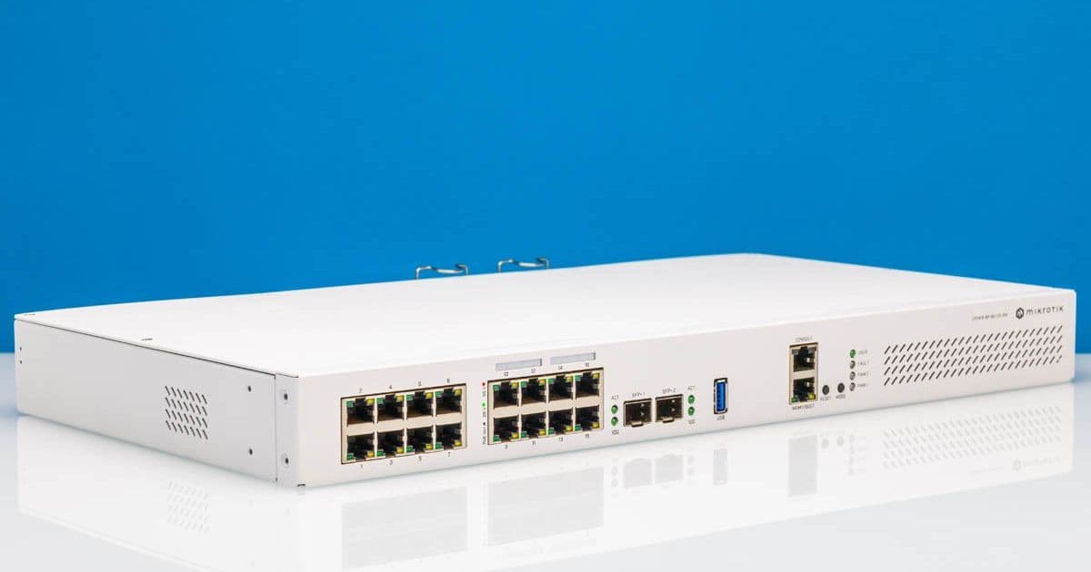 MikroTik CRS418-8P-8G-2S+RM Review: An All-in-One PoE Switch and Router