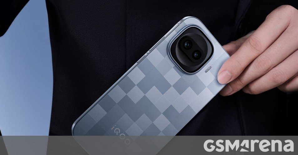 iQOO 15R Display and Durability Confirmed: 1.5K AMOLED, 144Hz, and IP68/IP69 Ratings Ahead of Launch