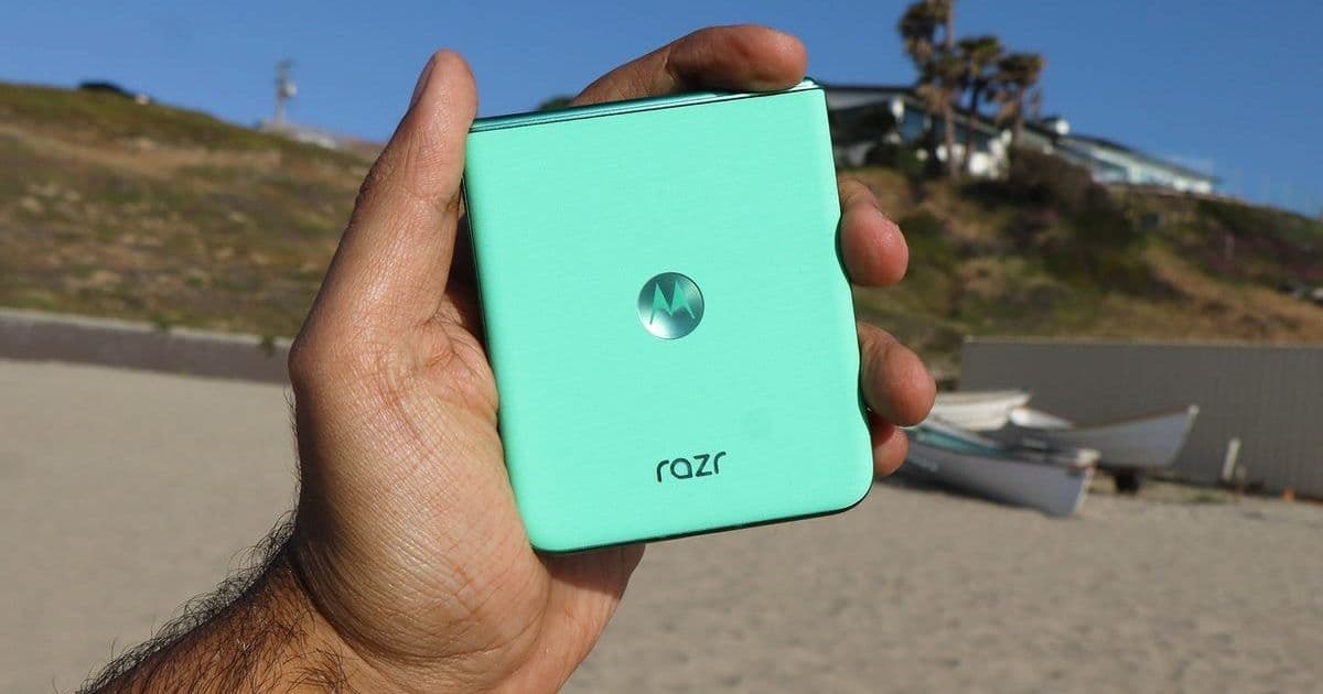 Motorola Razr (2025) Review: The Foldable Challenger Offering Premium Features at $700