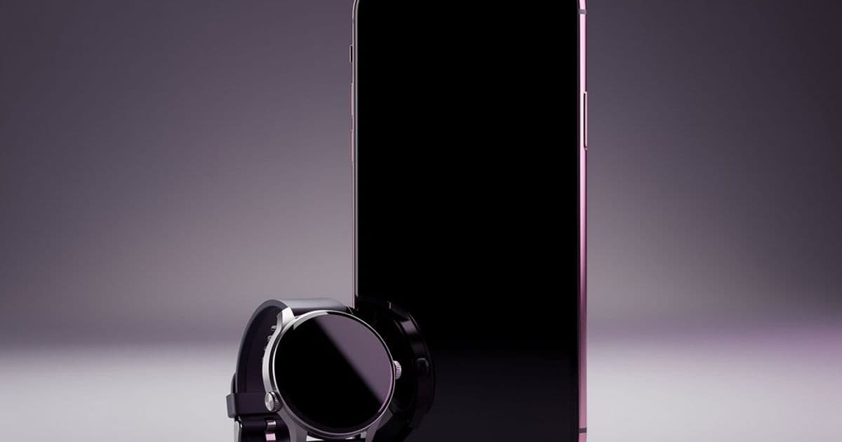 Motorola's Premium Push: Signature Launches in India with Flagship Specs and a Smartwatch Companion