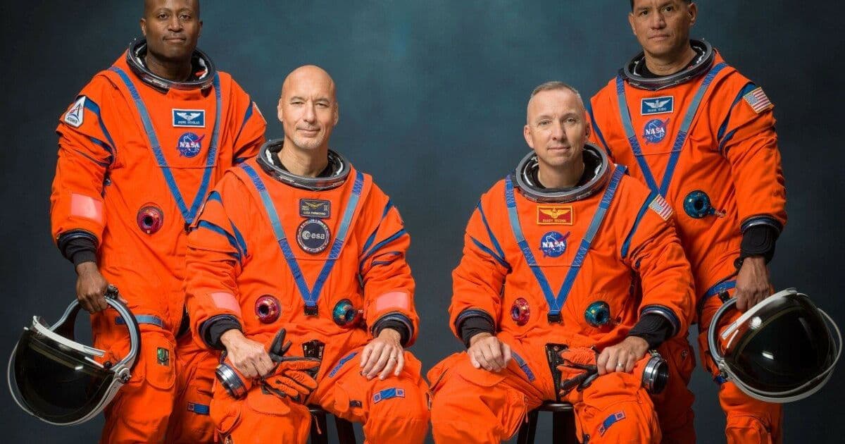 NASA's Artemis III crew gets named, but the hardware they'll fly remains a question mark