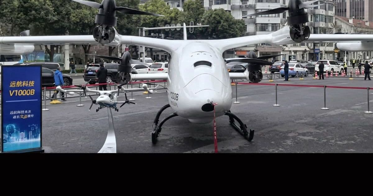 China's eVTOL Revolution: 621-Mile Electric Air Taxis Take Flight in Wuhan