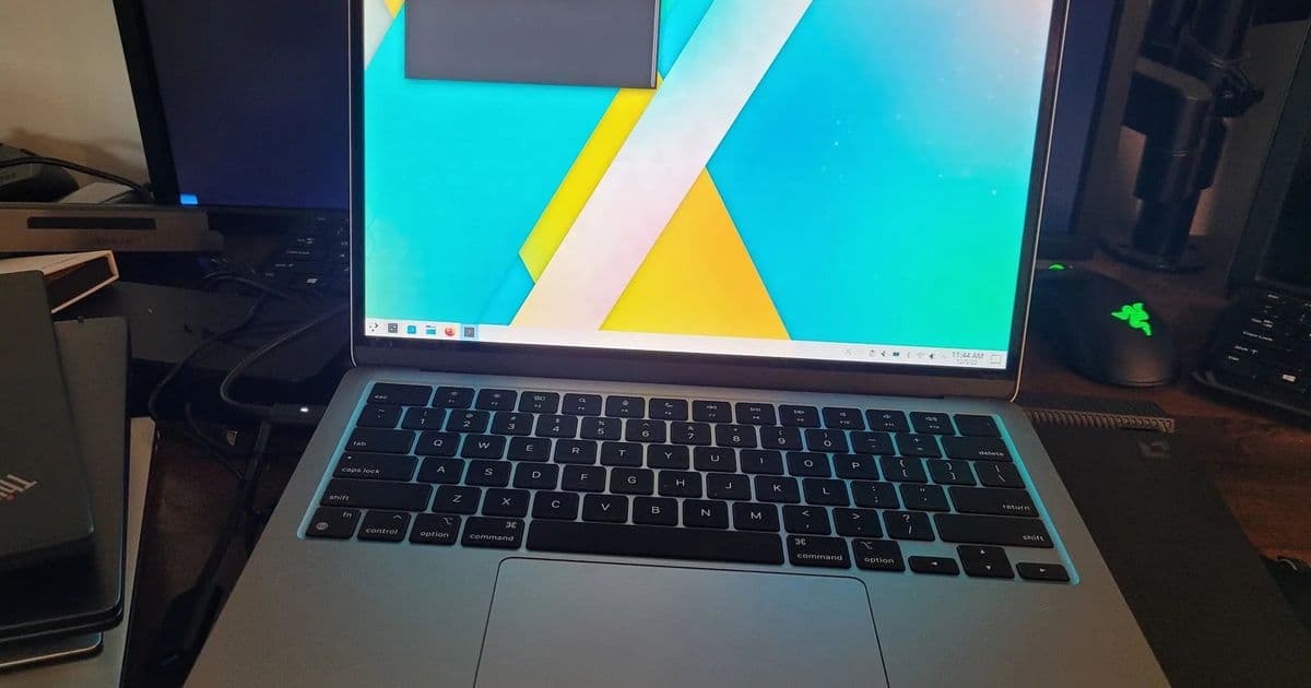 Linux Finally Remembers Your Mac's Brightness Settings After Reboot