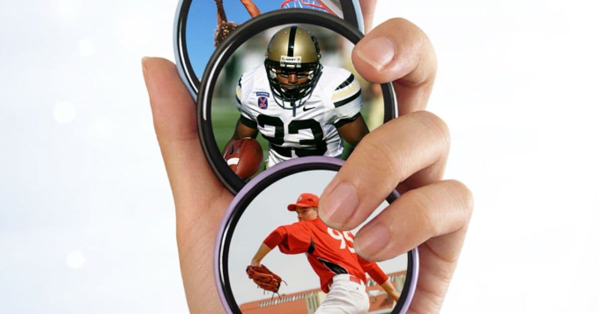 Omibo Smart Video Pin replaces print with round touchscreen