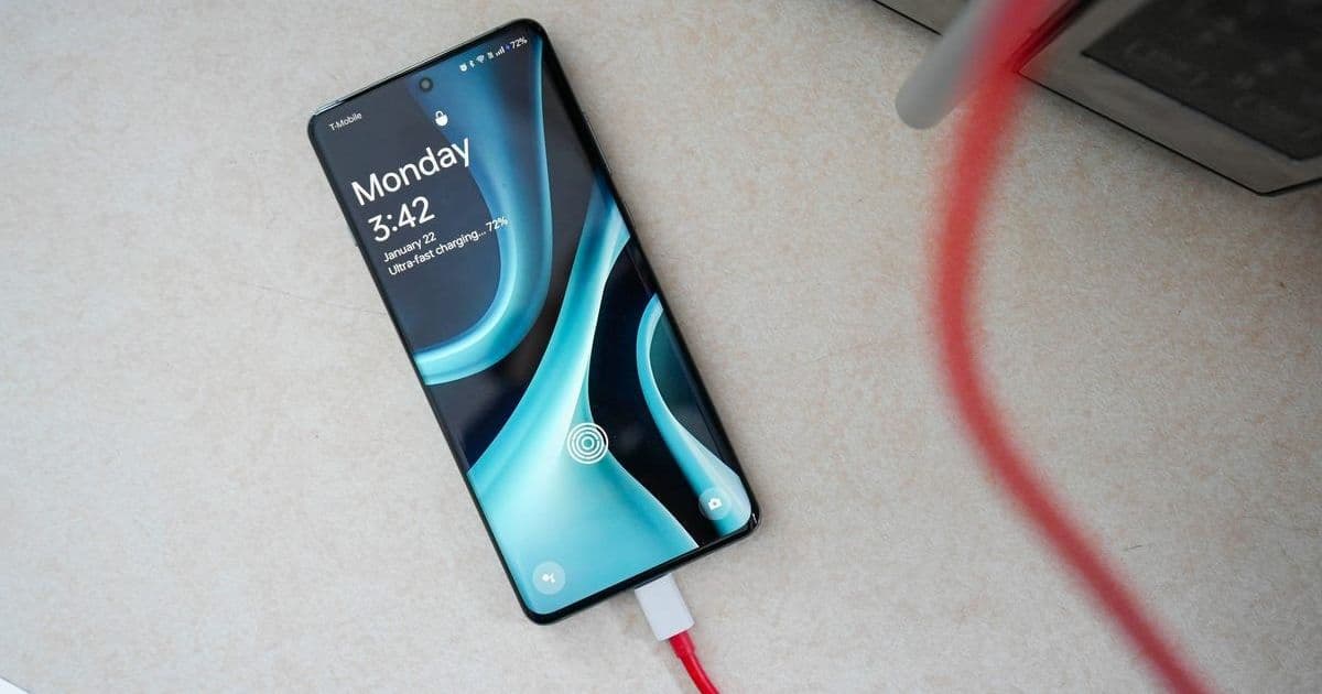 OnePlus 12 Drops to $600: A Powerhouse Android Phone Becomes a Developer Bargain