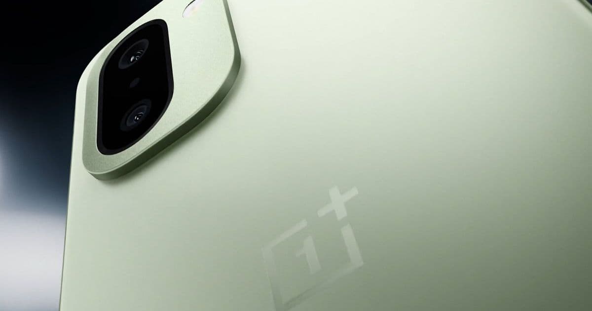 OnePlus 15T Specs Confirmed: Compact Flagship Packs 7,500mAh Battery and 165Hz Display