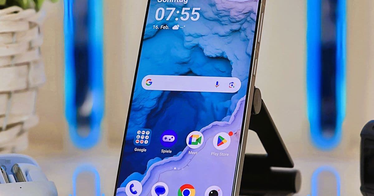 OnePlus February 2026 OxygenOS Update Brings Enhanced AI Features and Video Editing Tools