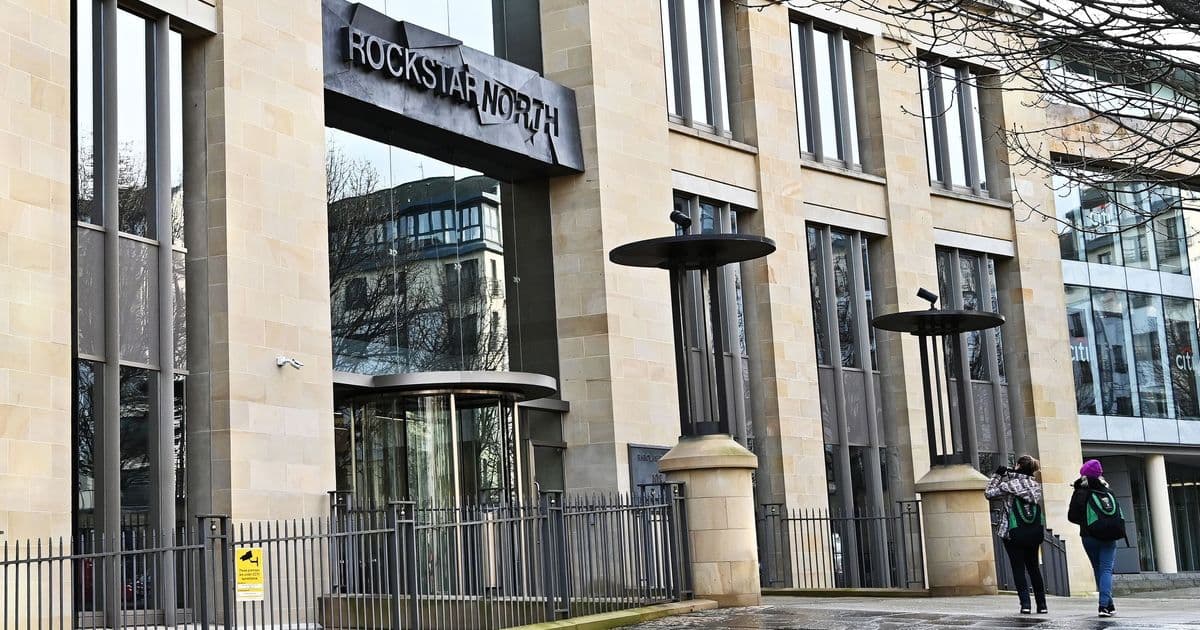 A GTA 6 Fan Is Reportedly Crouching in Bushes Outside Rockstar North, Logging Oxygen Levels to Predict Trailer 3