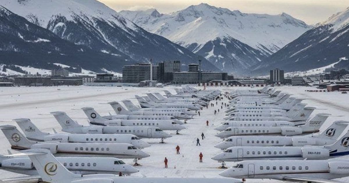 The Infrastructure of Progress: A Weekly Survey of Buildings, Industry, and Energy