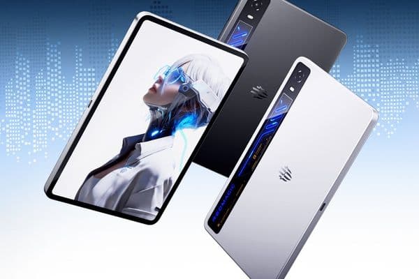 يحصل جهاز RedMagic اللوحي للألعاب بتقنية OLED على بطارية بسعة 8,300mAh ومنفذي USB-C مزدوجين