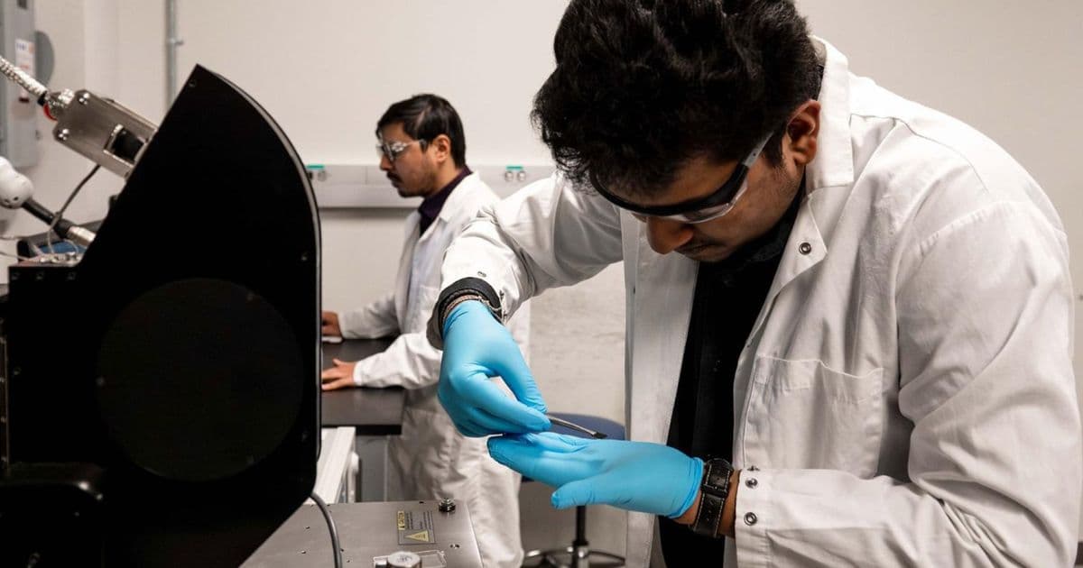 Atom-Thin 2D Thermometers Could Revolutionize On-Die Thermal Monitoring