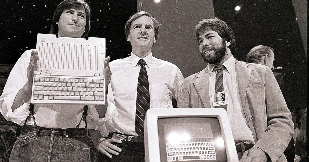 The Day Apple Lost Its Third Founder: Ronald Wayne's 12-Day Journey