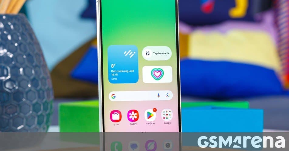 Samsung Turns to Chinese Supplier for Mid-Range Displays to Cut Costs