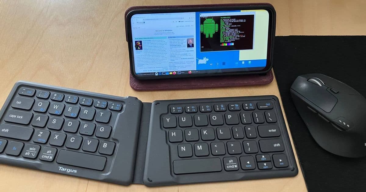Someone turned a $50 smartphone into a Linux laptop, and it works better than you'd think
