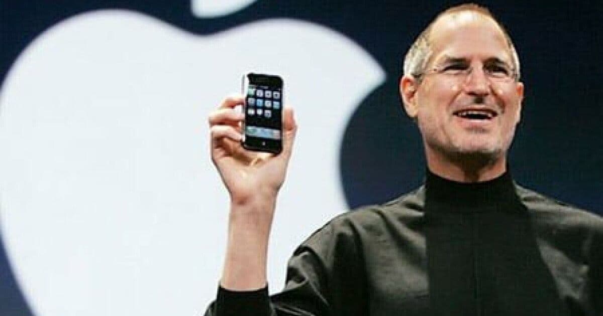 Economists Tie the iPhone's Rollout to America's Falling Birth Rate