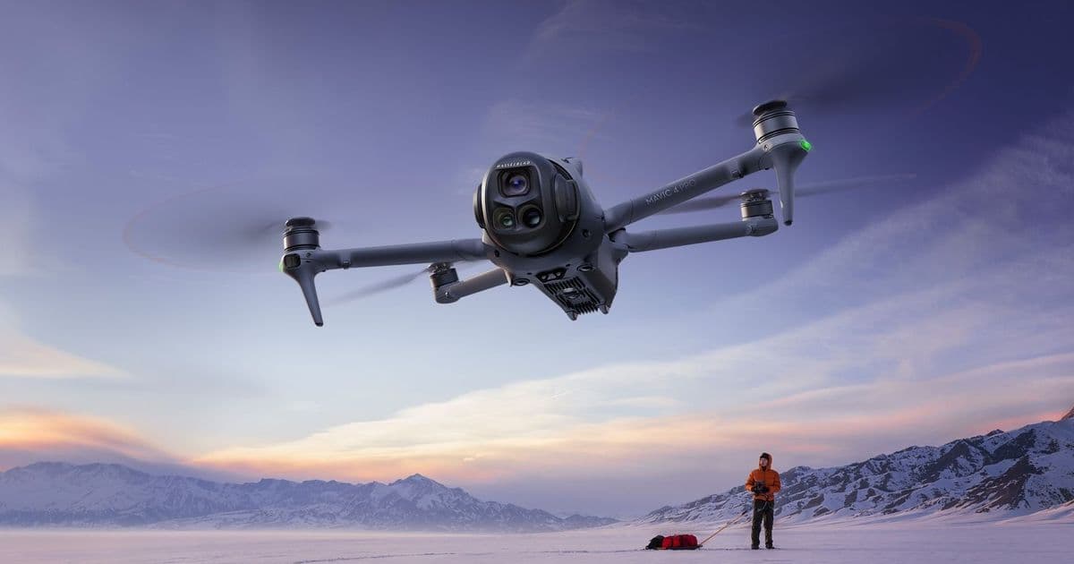 Suspicious DJI clones appear on the market after the FCC banned foreign-made drones — Xtra and Skyrover drones look awfully familiar