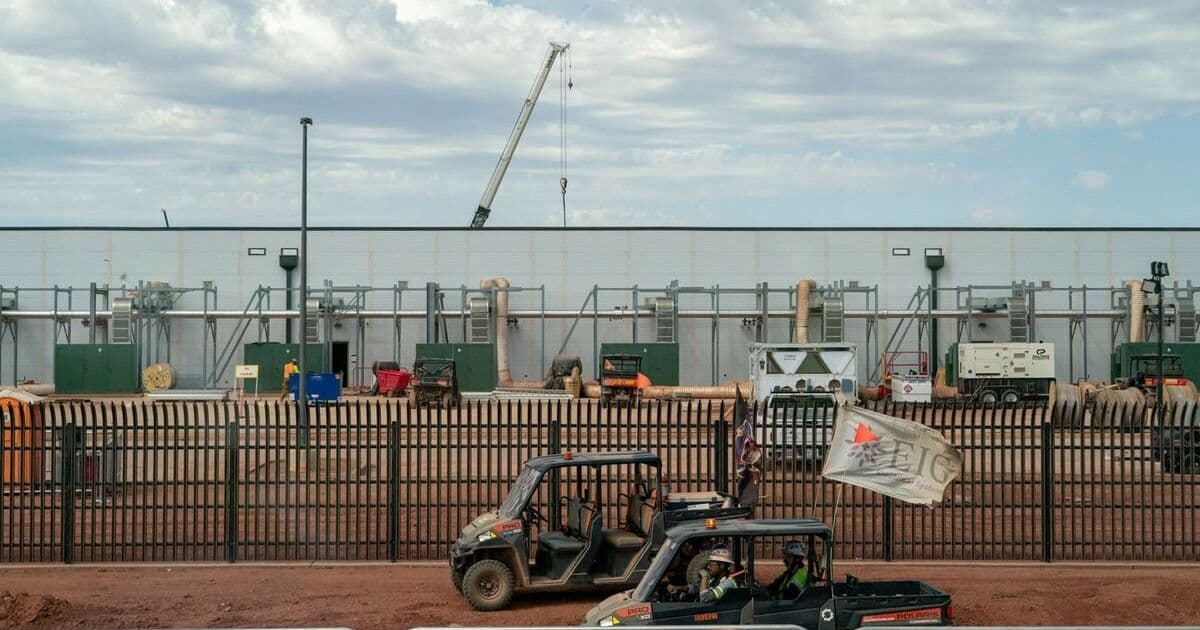 US Data Center Expansion Hampered by Electrical Equipment Shortage, Increasing Reliance on Chinese Imports