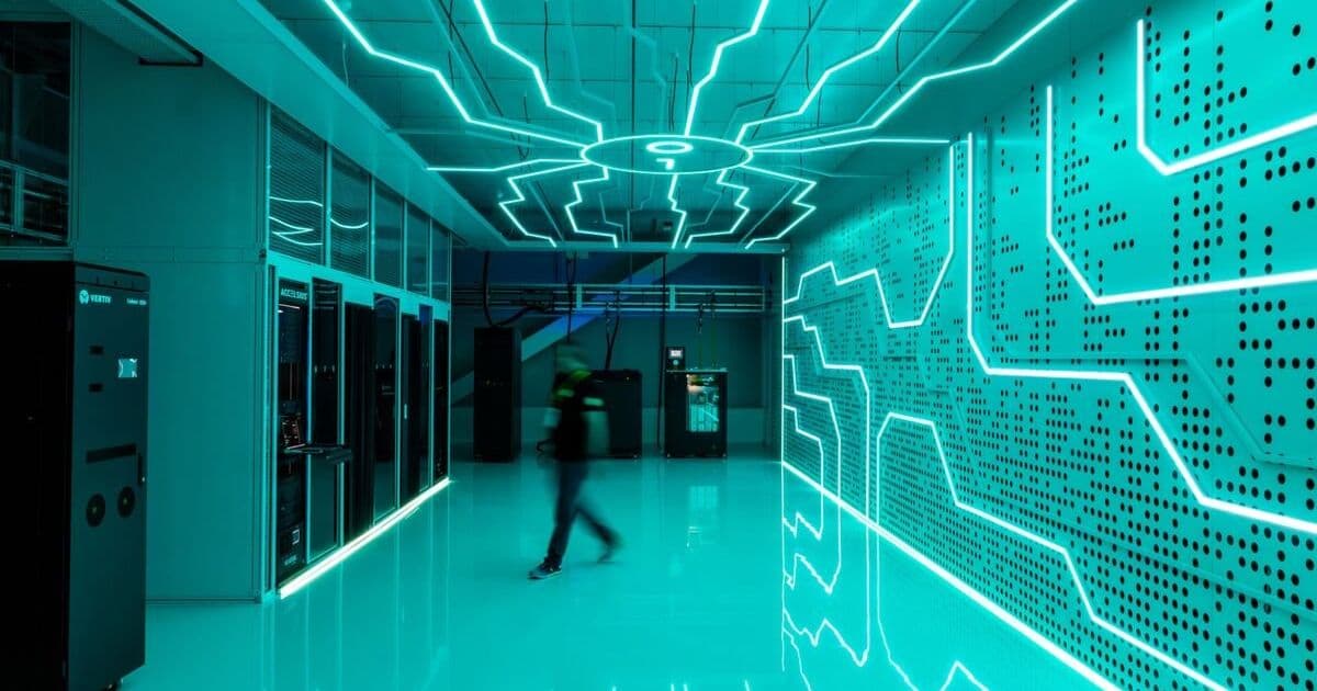 UK Trial Shows AI Data Centers Can Flex Power Usage to Avoid Peak Demand