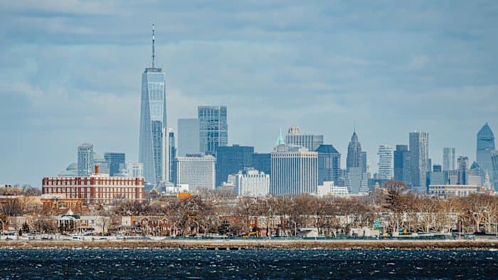 Airbnb Expands Beyond Homes With Boutique Hotel Pilot in Major Cities