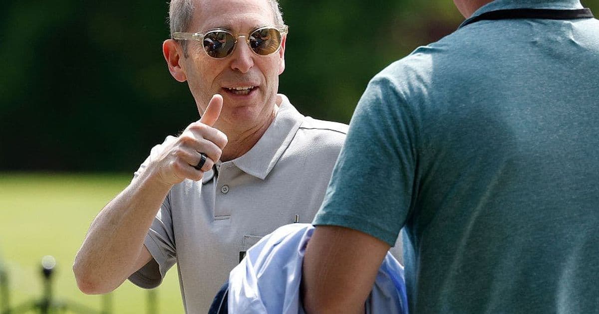 Amazon's Longest Losing Streak Since 2006: What's Behind the $45 Billion Market Cap Erosion