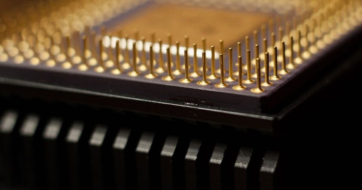 Neurophos Raises $110M for Optical AI Chips, Challenging the GPU Dominance in Training