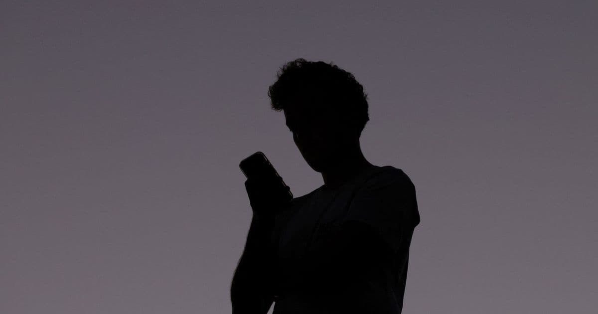 Australia's eSafety Commissioner Threatens Action Against App Stores and Search Engines Over AI Age Verification