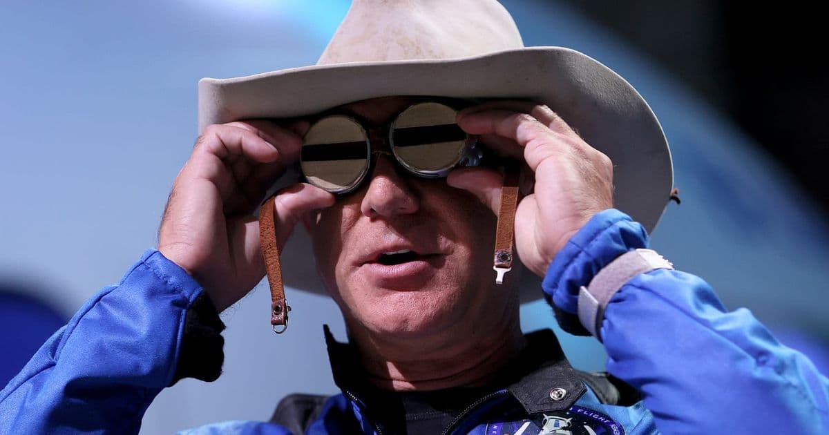 Blue Origin Enters Satellite Broadband Race with TeraWave Constellation