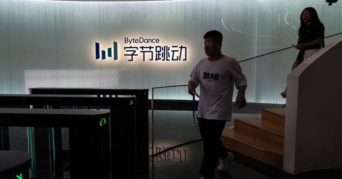 China's Digital Services Surplus Doubles to Record $33B as AI and E-Commerce Drive Global Expansion