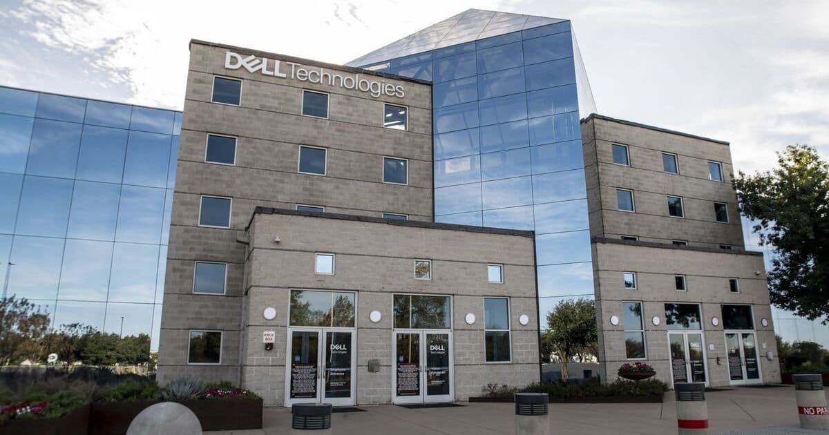 Dell's AI Server Outlook Drives 22% Stock Surge Amid Tech Industry Turmoil