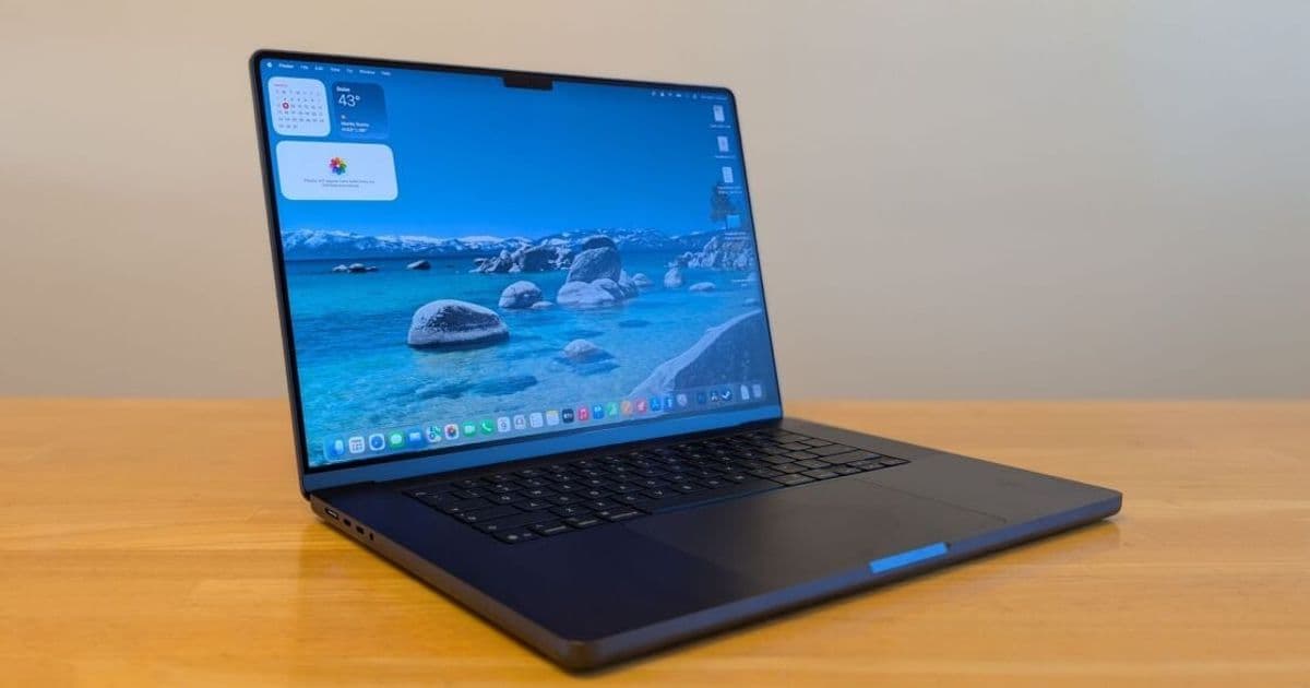 MacBook Pro 16" (M5 Max) Review: Beastly Performance in a Five-Year-Old Design