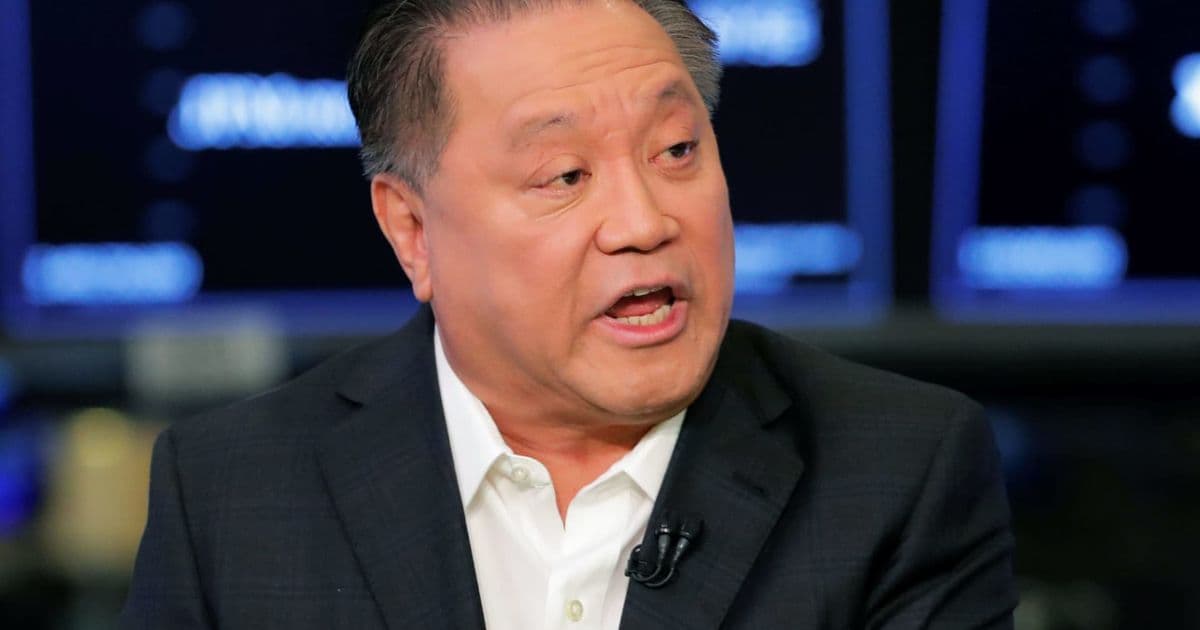 Meta and Broadcom Expand AI Chip Partnership as Broadcom CEO Steps Down from Meta Board