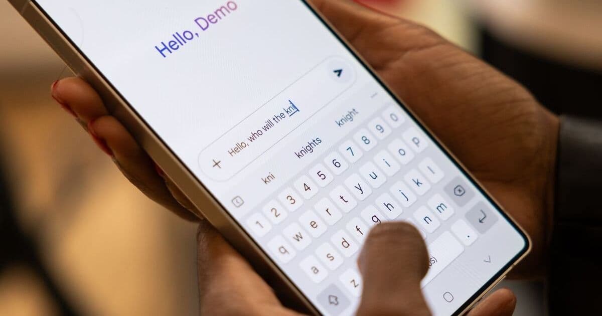 Apple's Siri Revamp: From Voice Assistant to AI Chatbot in iOS 27 and macOS 27