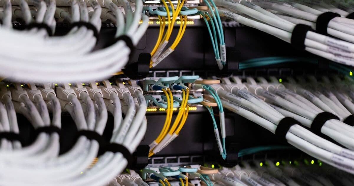 Bain Cuts Ties With Megaspeed Amid US Investigation Into AI Chip Export Violations