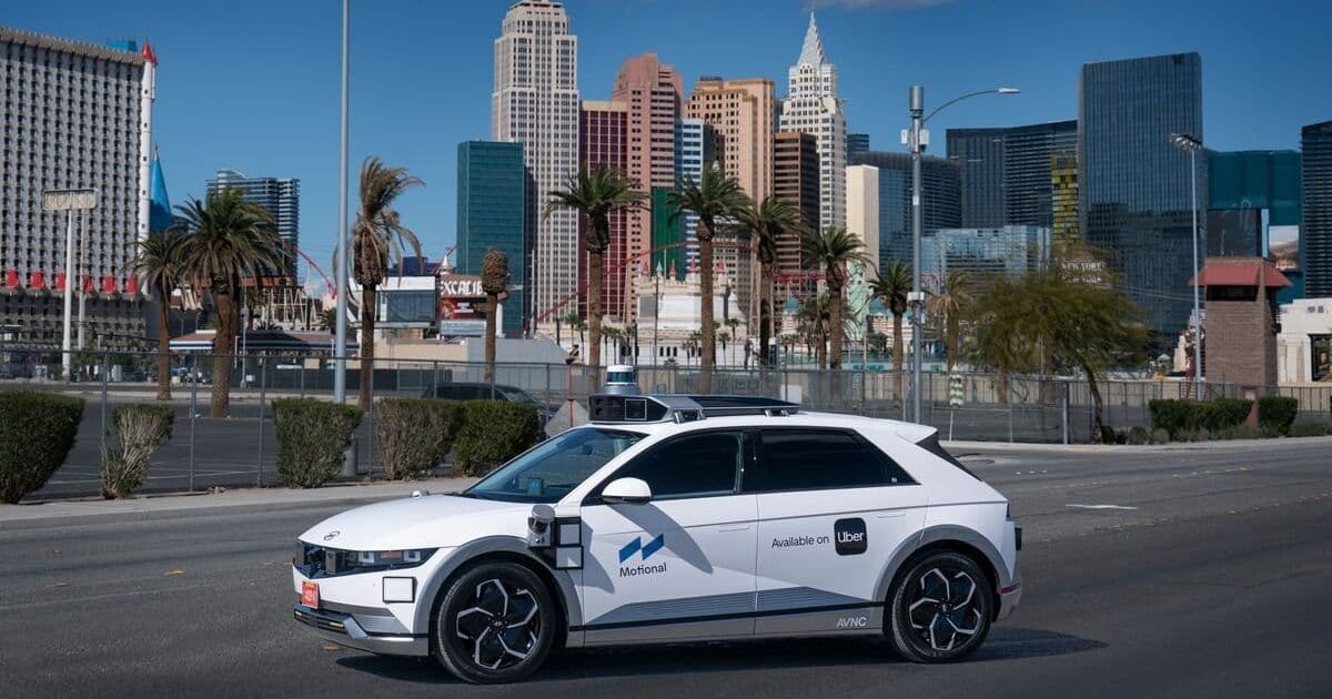 Uber and Motional Restart Robotaxi Service in Las Vegas with Safety Drivers